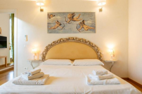Sant'Ambrogio Apartments - Donatello